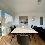 Luxury 3 Bedroom On The Floor With Panoramic View Apartmán *